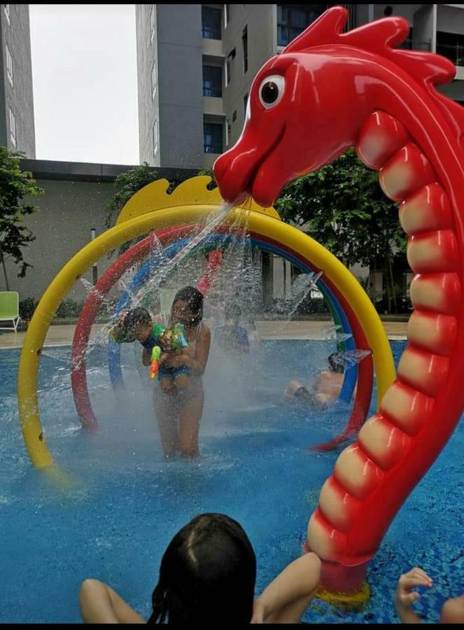1100 m2, 2 yatak odalı, 2 banyolu Daire, Malakka Şehir Merkezi bölgesinde Dış mekan fotoğraf
